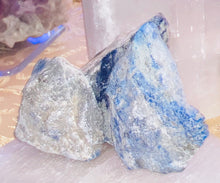 Load image into Gallery viewer, Rough Lapis Lazuli (Palm)
